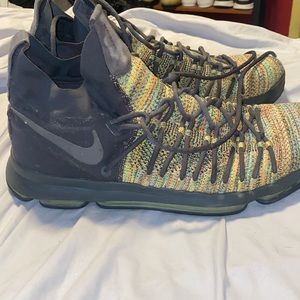 Kd 9 Multi Color